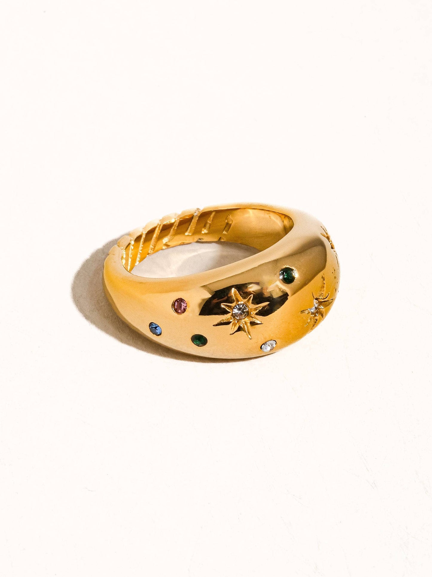 Angela Ring