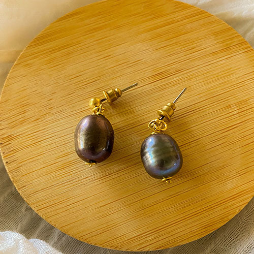 Big Pearl Post Earrings