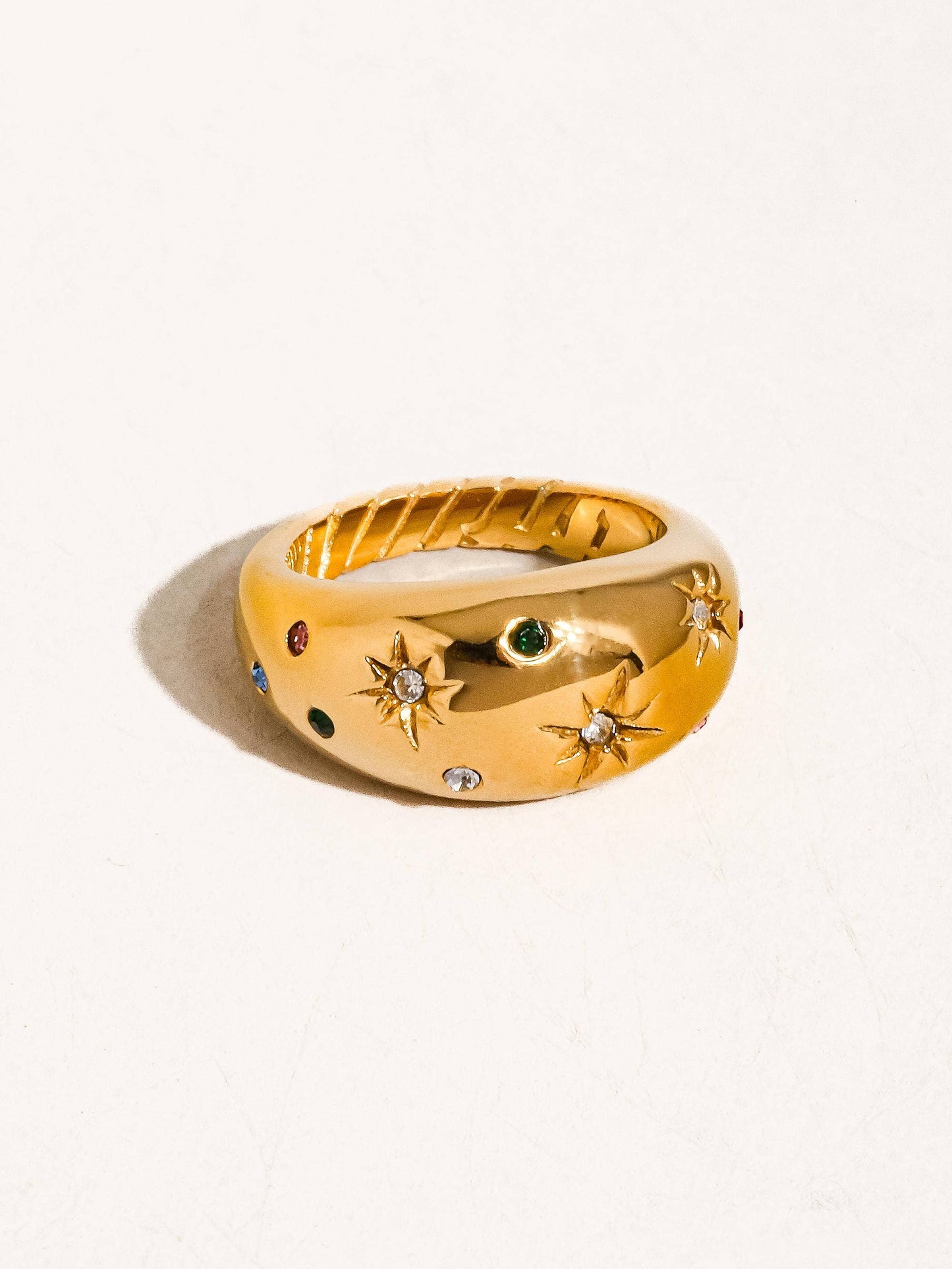 Angela Ring