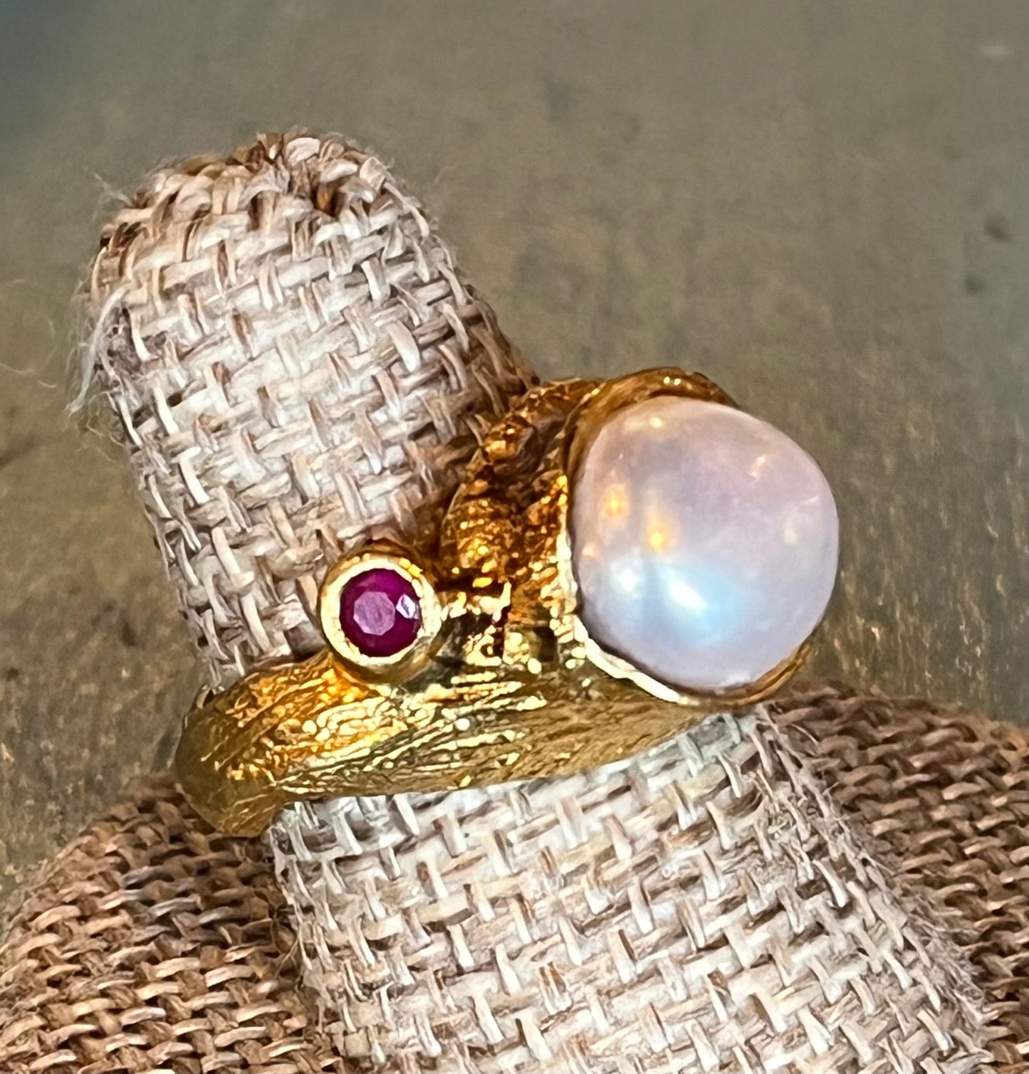 Pearl Eye Ring