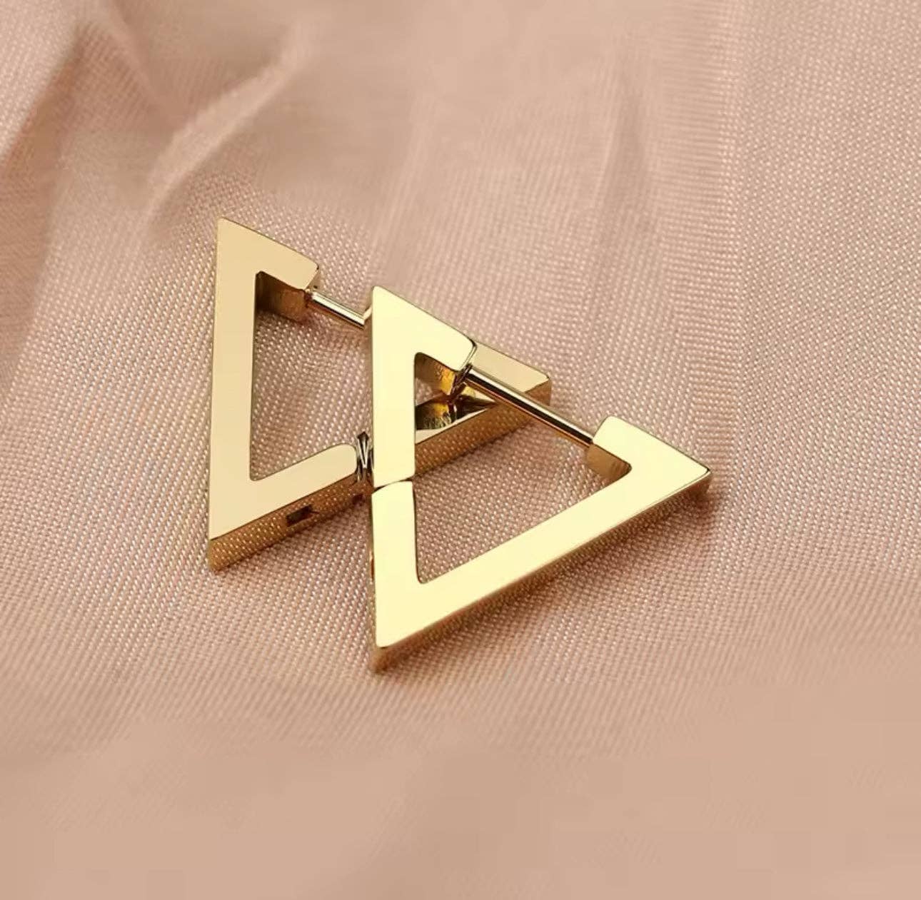 Arrowhead Hoop Earrings