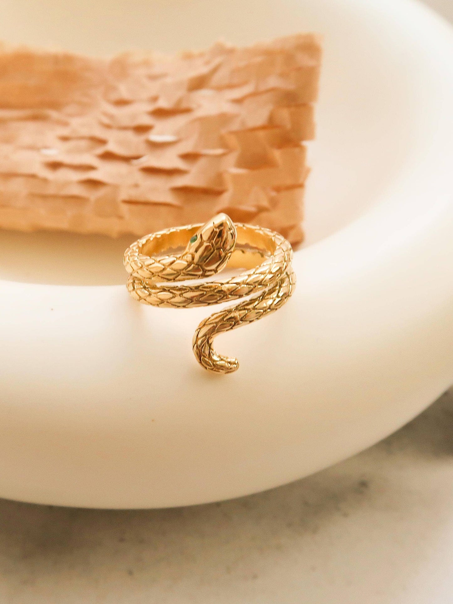 Lamia Ring