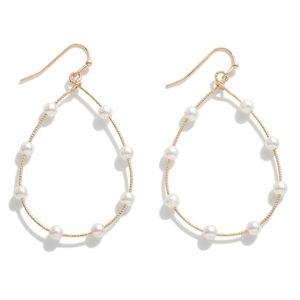 Lasso Pearl Earrings