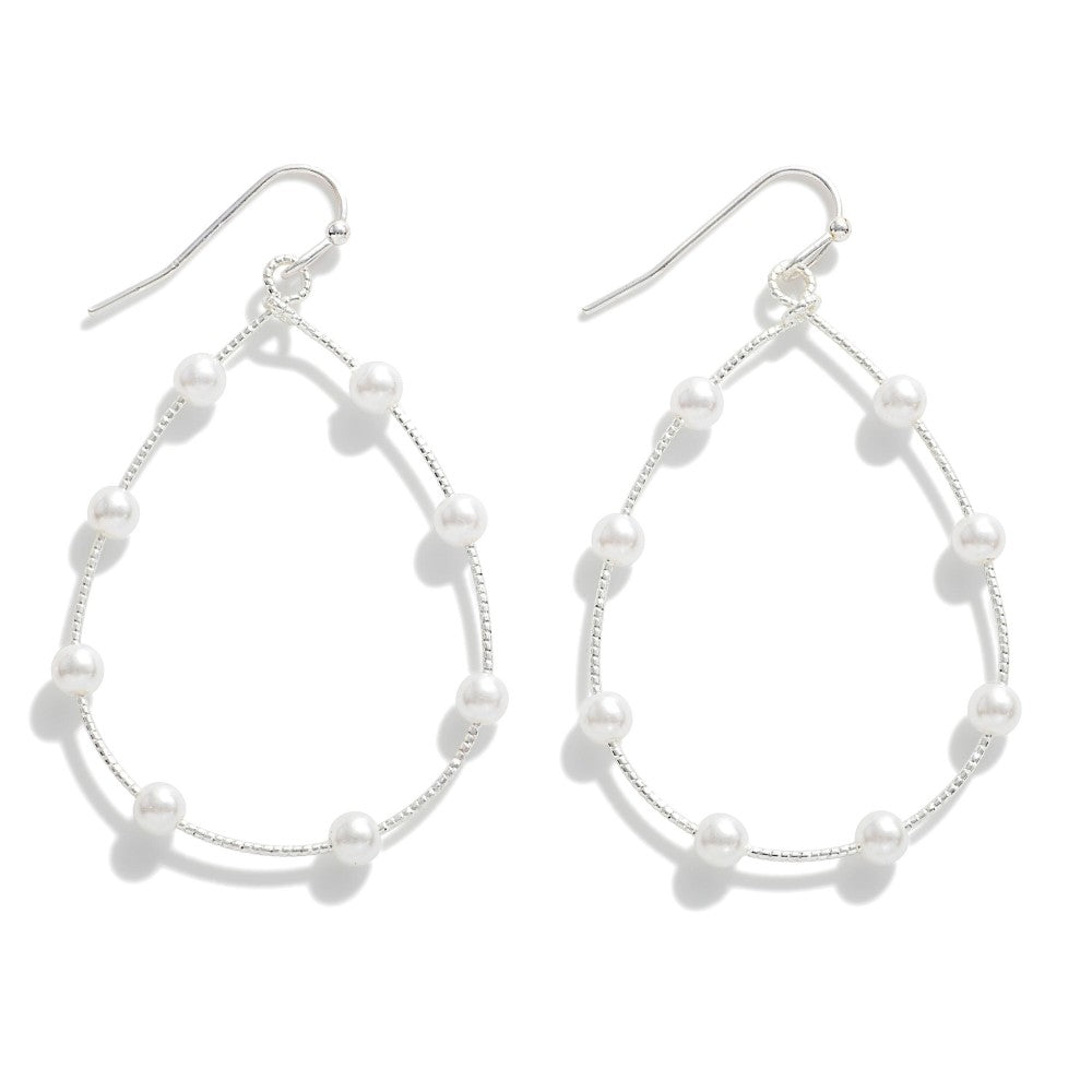 Lasso Pearl Earrings