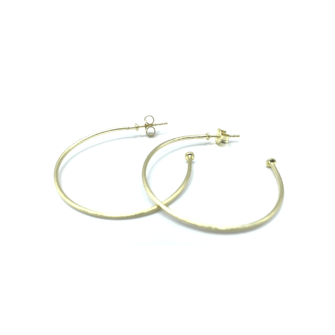 Erin Gray - Thin Simple Gold Hoop Earrings