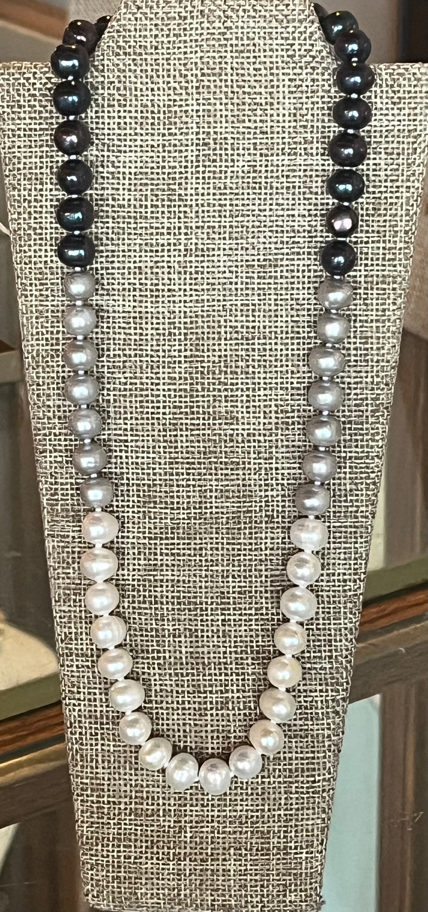 8mm Tricolor Pearl Necklace
