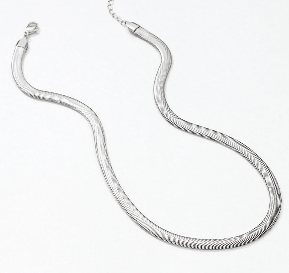 Snake Wheat Herringbone Necklace