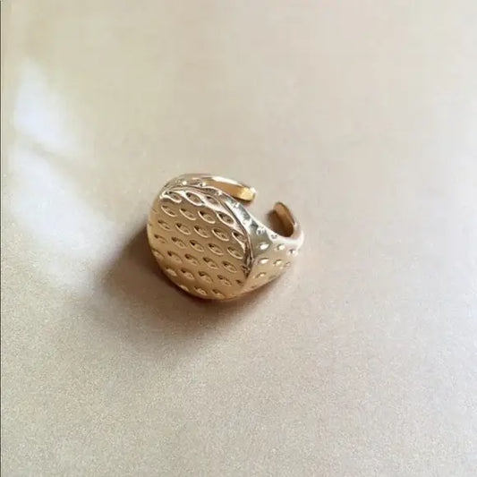 Scales Signet Ring