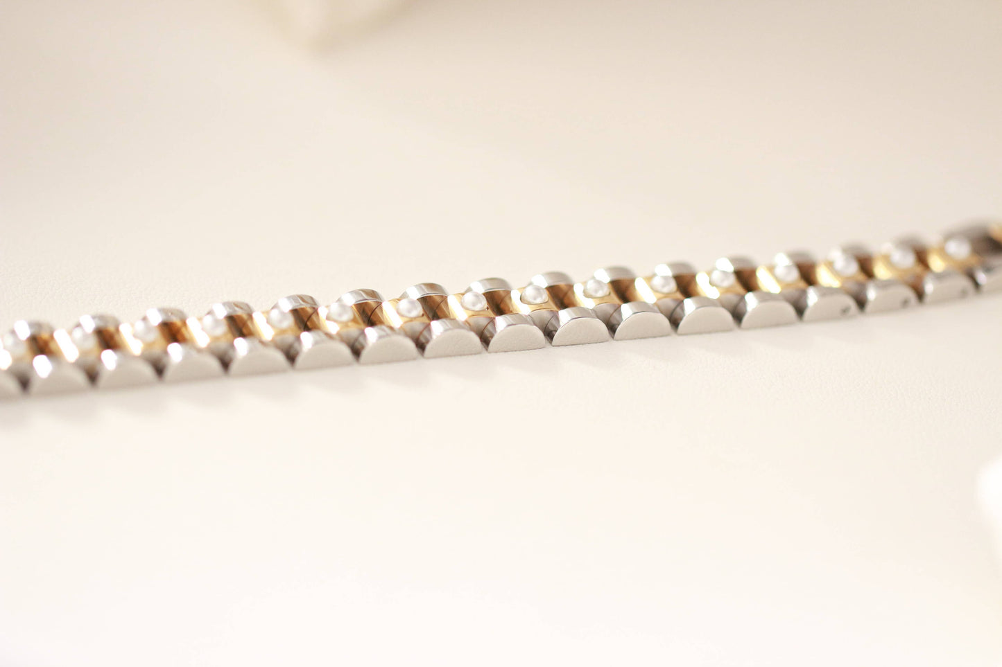 Mixed Metal Band Bracelet with Pearls