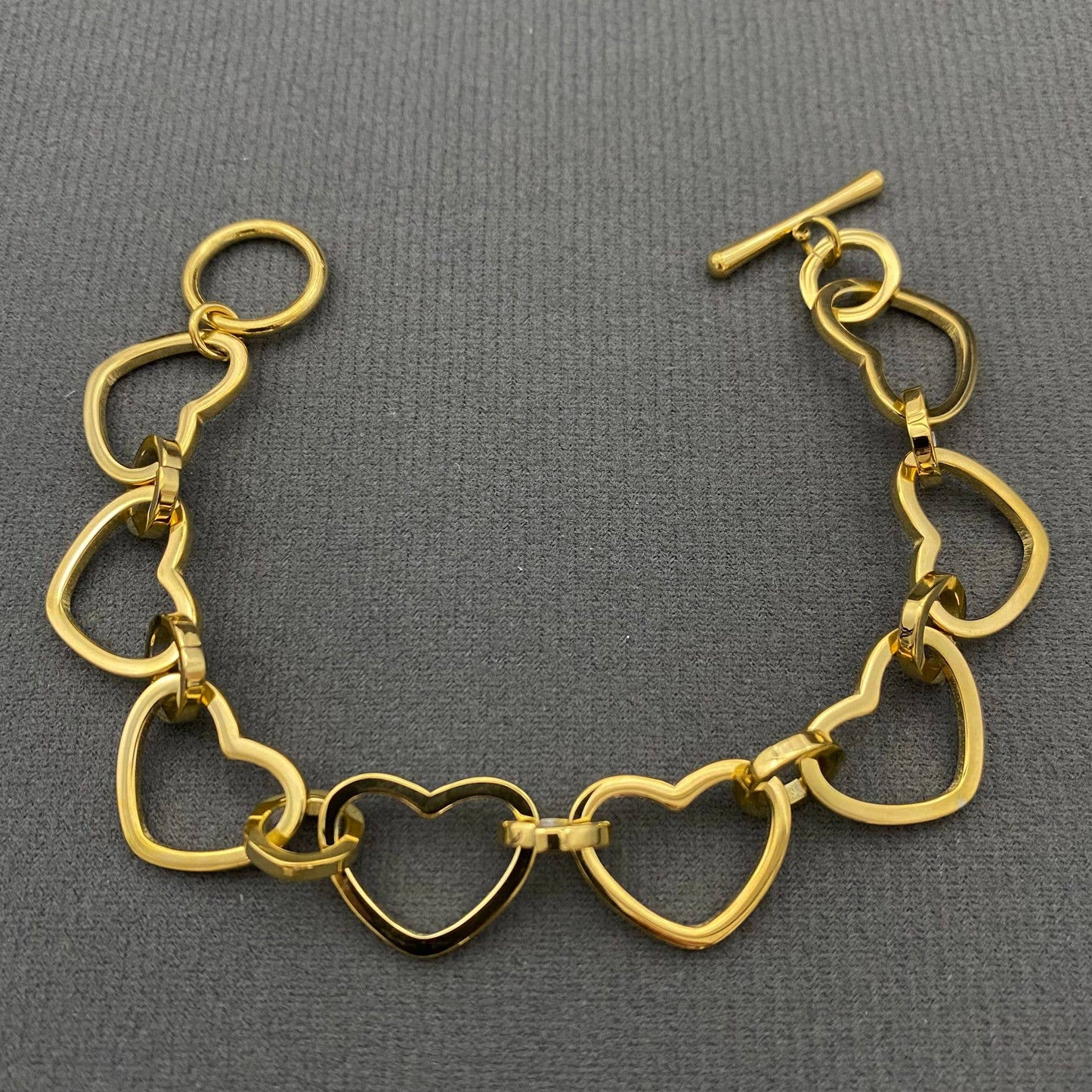 Hollow Heart Bracelet