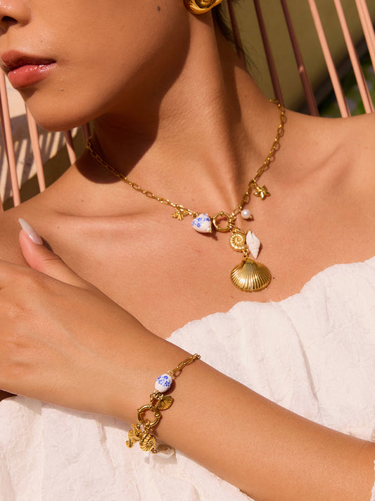 Briar Necklace