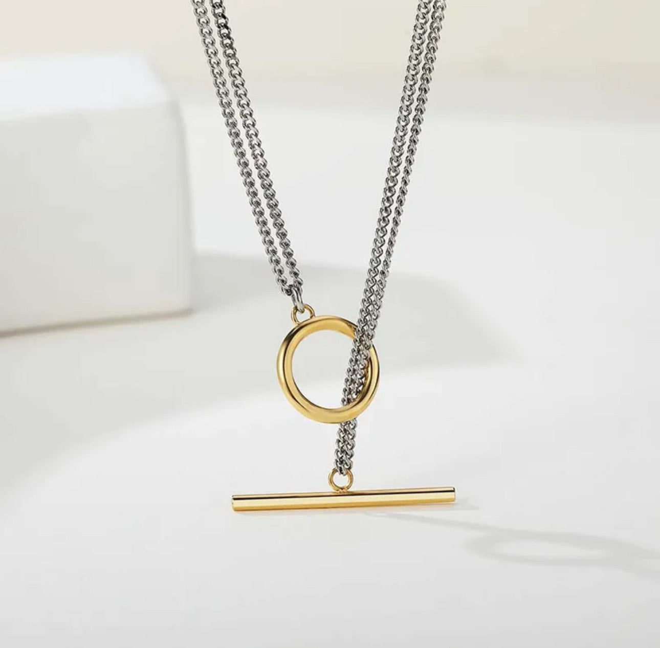 Simple Attraction Necklace