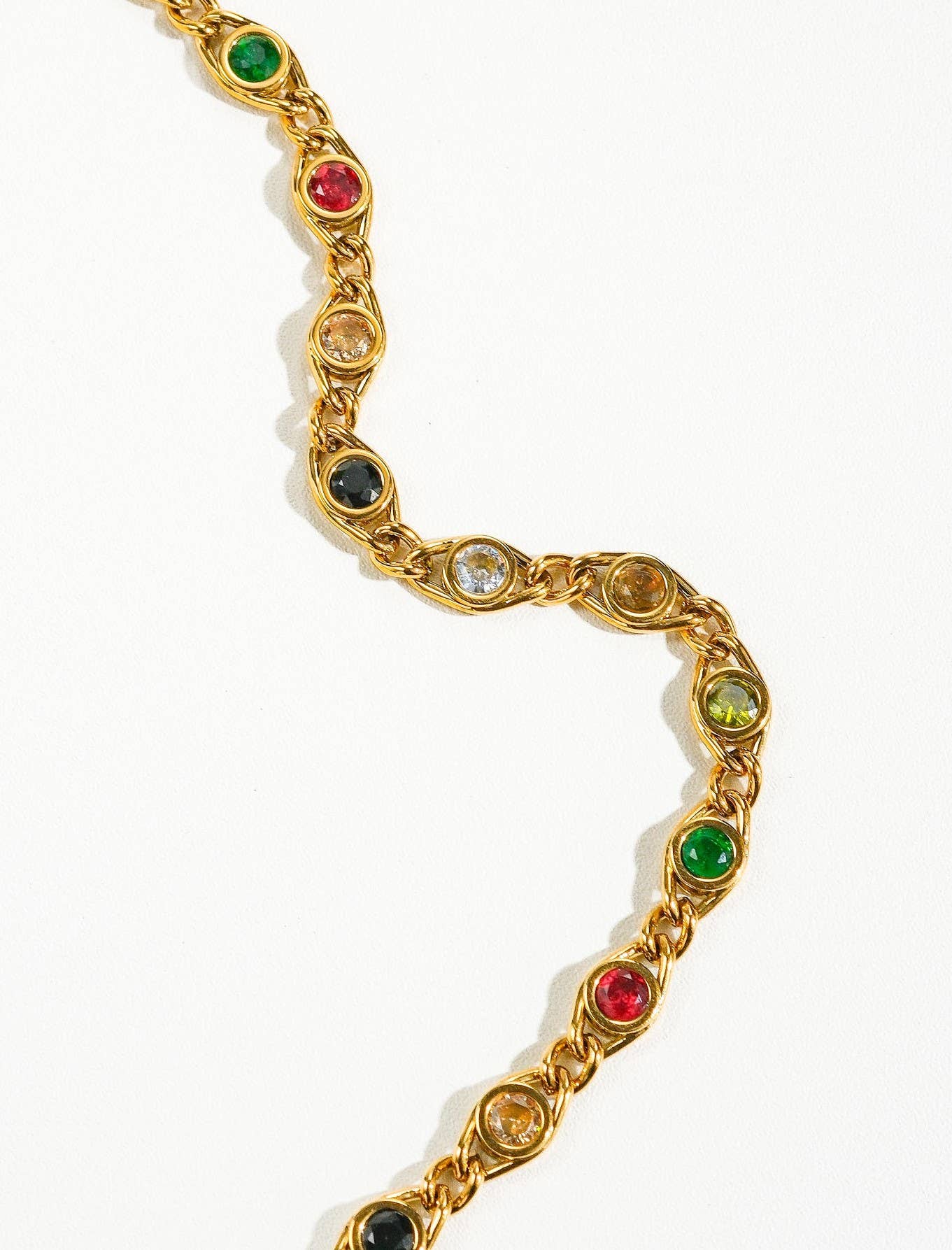 Alba Necklace