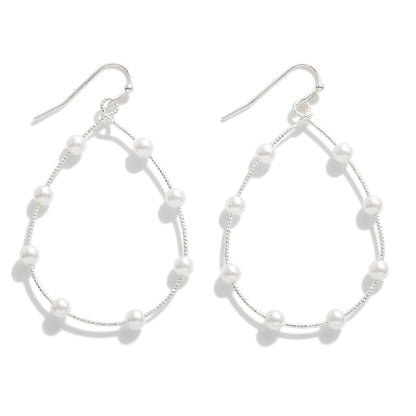 Lasso Pearl Earrings