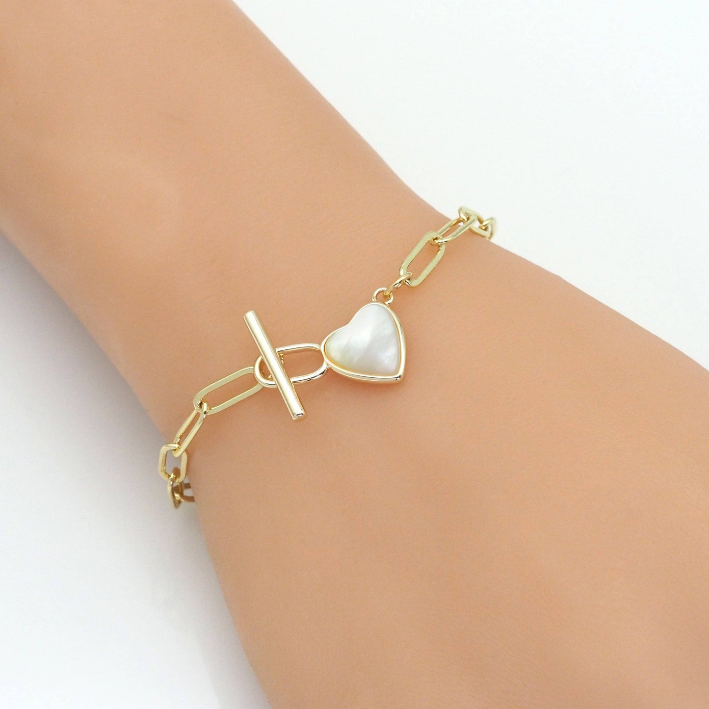 Closed Heart Bracelet