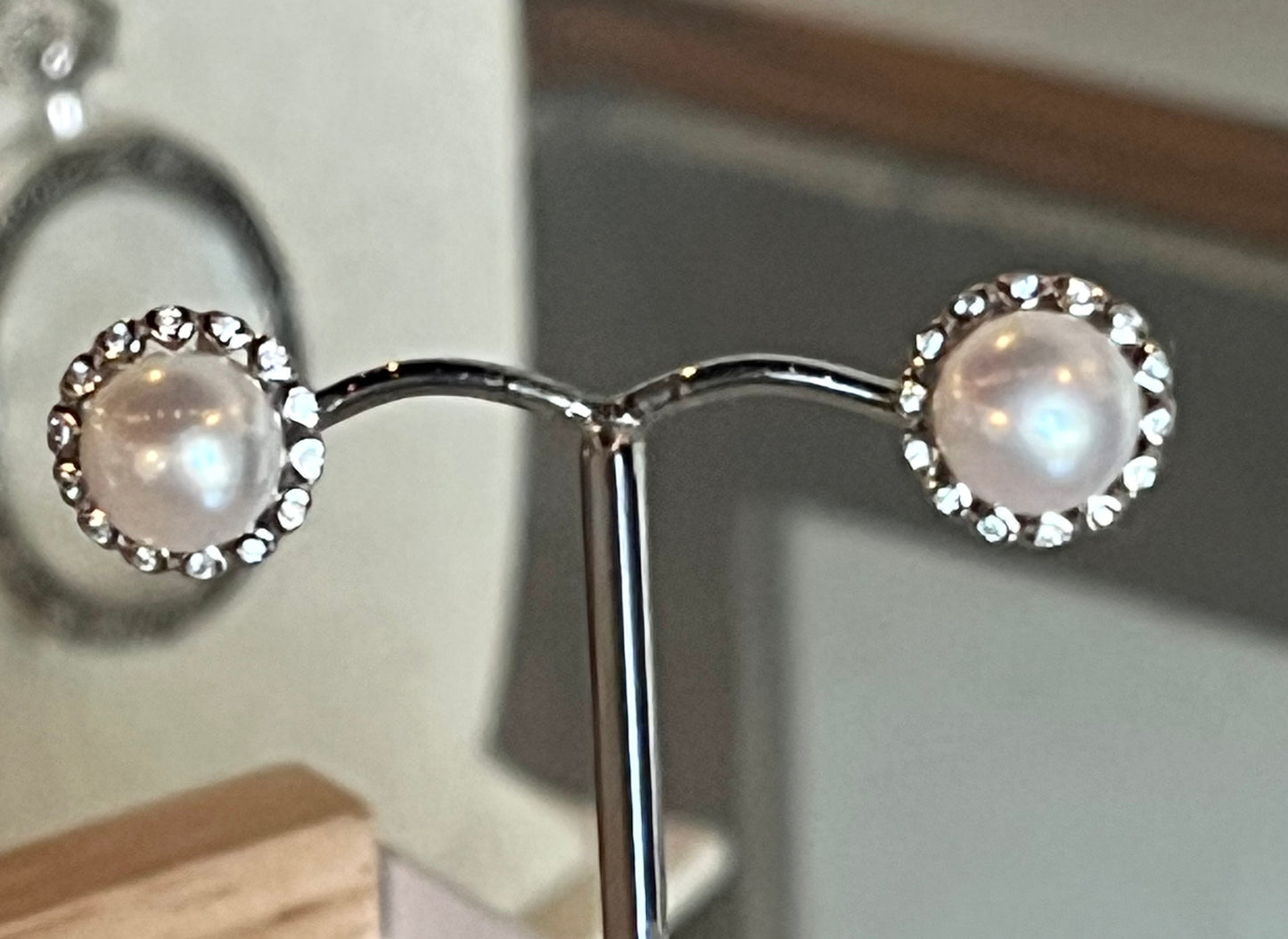 Pearl with CZ Halo