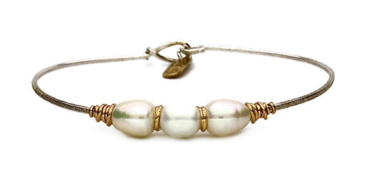 Earth Grace - Trinity Pearl Bracelet